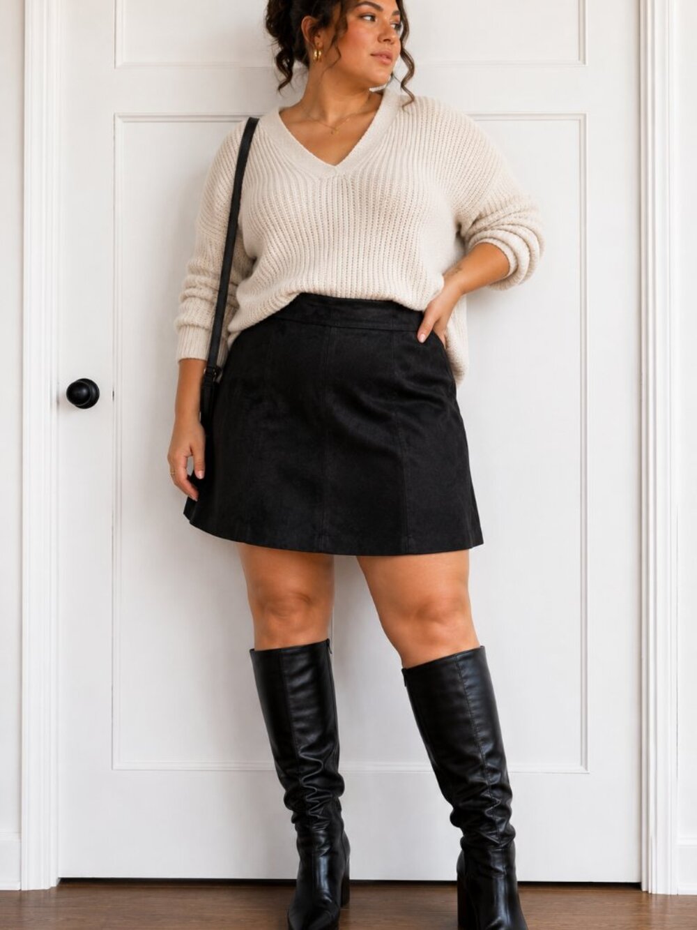 Vintage Pursuits Ltd Black Genuine Leather A-Line Skirt Size 16 ✨